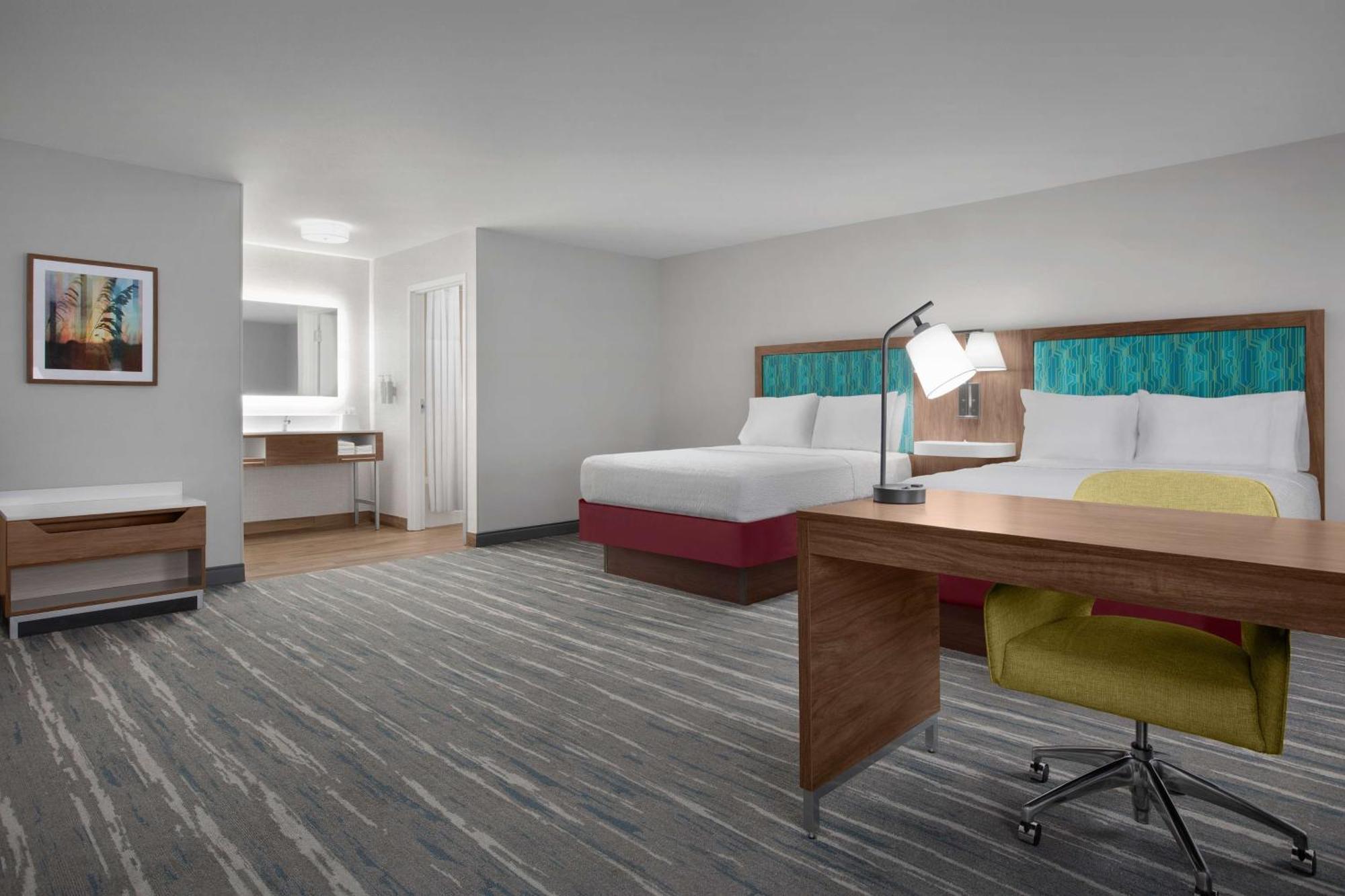 Hampton Inn Yorkville Ngoại thất bức ảnh