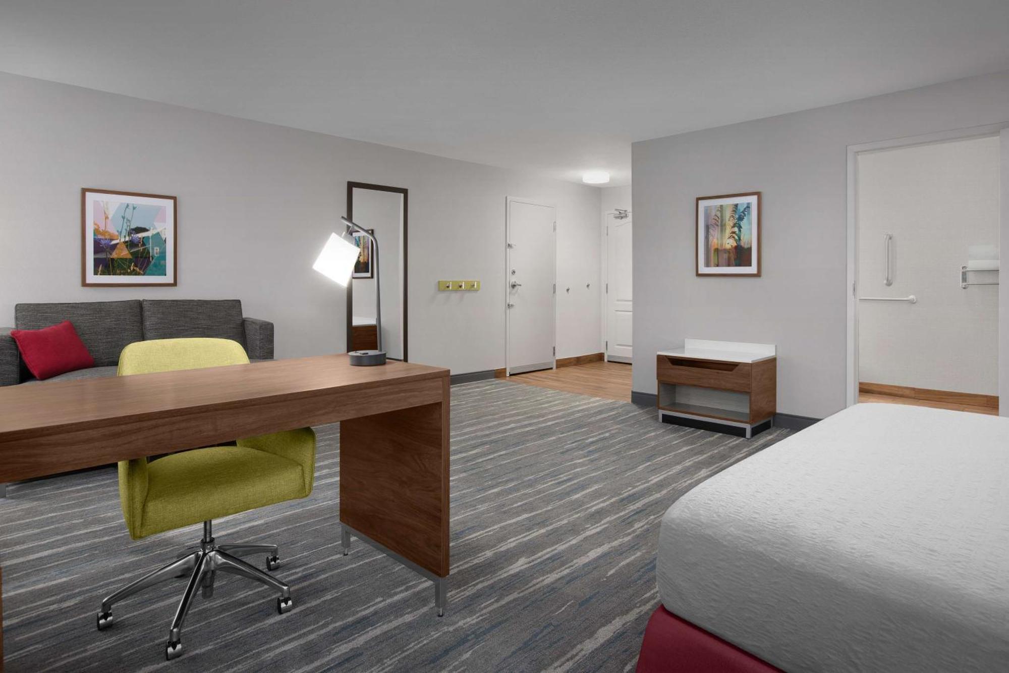 Hampton Inn Yorkville Ngoại thất bức ảnh