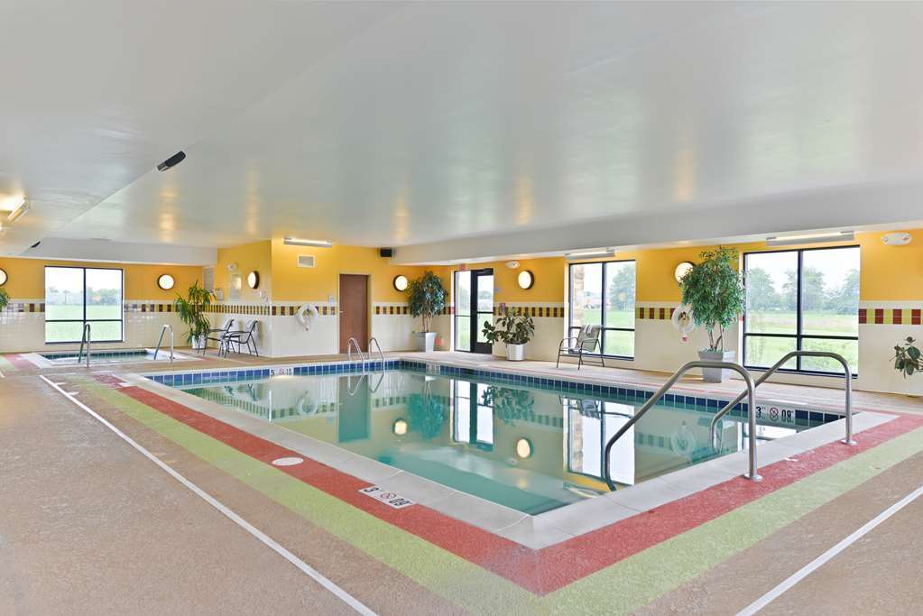 Hampton Inn Yorkville Tiện nghi bức ảnh
